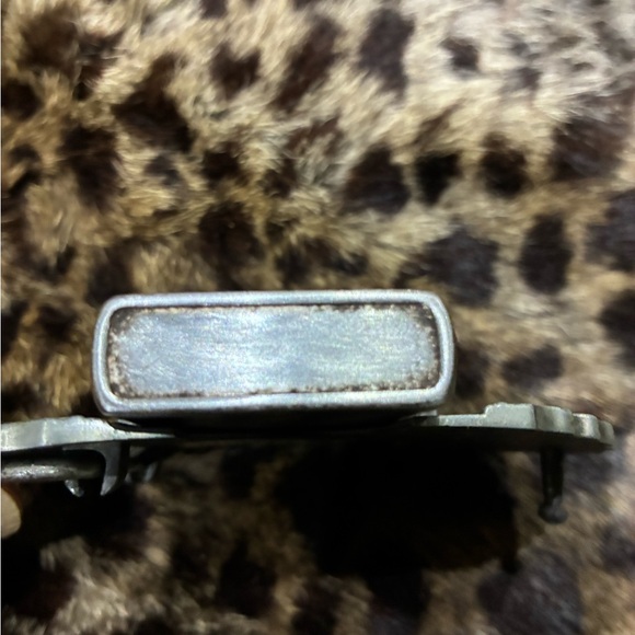 Flaming Iron Cross Chain Border Zippo Lighter Holder Belt Buckle +Zippo Lighter - Picture 5 of 8